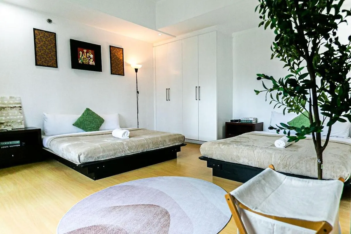 2Br In Central Bgc Manila Apartment