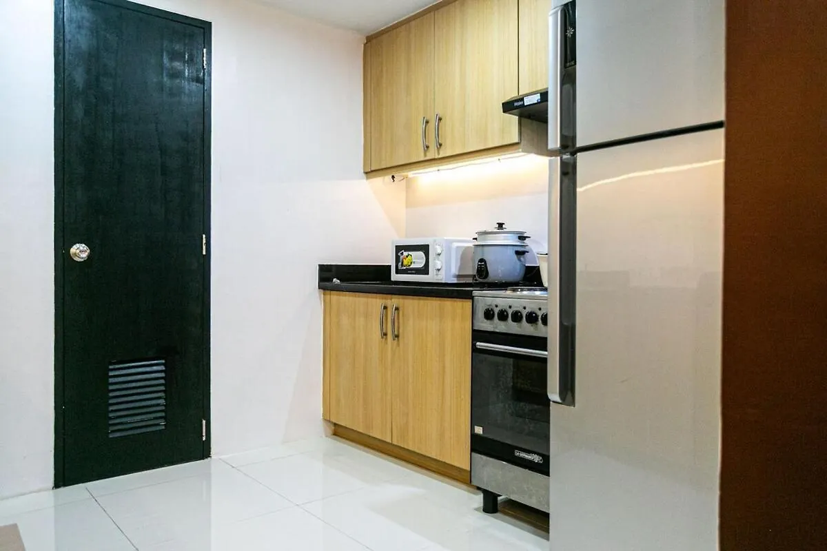 2Br In Central Bgc Manila Apartment