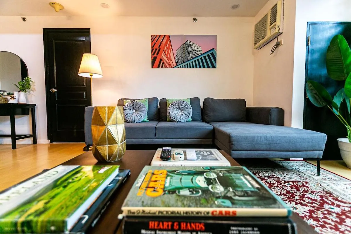2Br In Central Bgc Manila