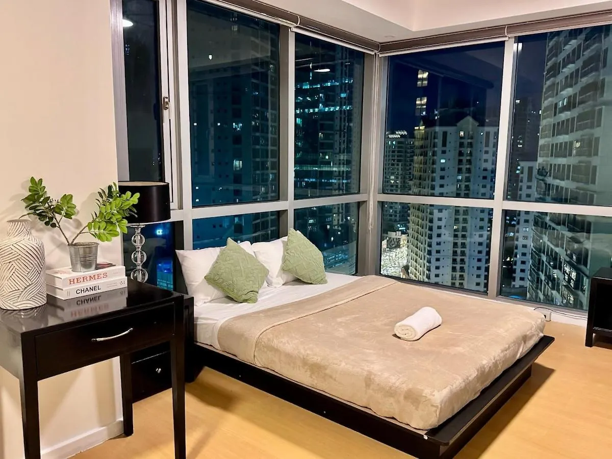 2Br In Central Bgc Manila 0*,  Philippinen